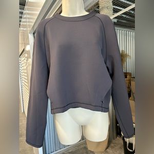 Lululemon black crewneck airwrap sweatshirt size 8 (M)